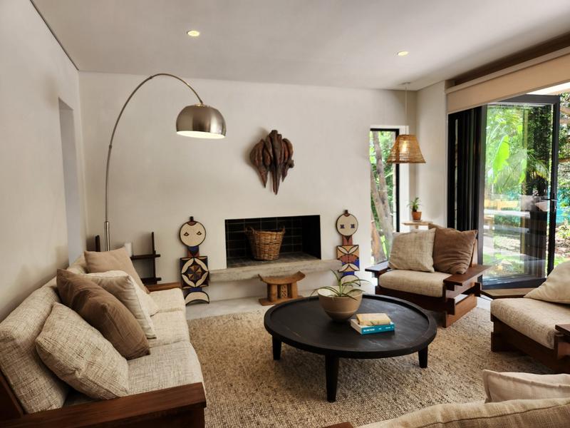 To Let 4 Bedroom Property for Rent in Keurboomstrand Western Cape